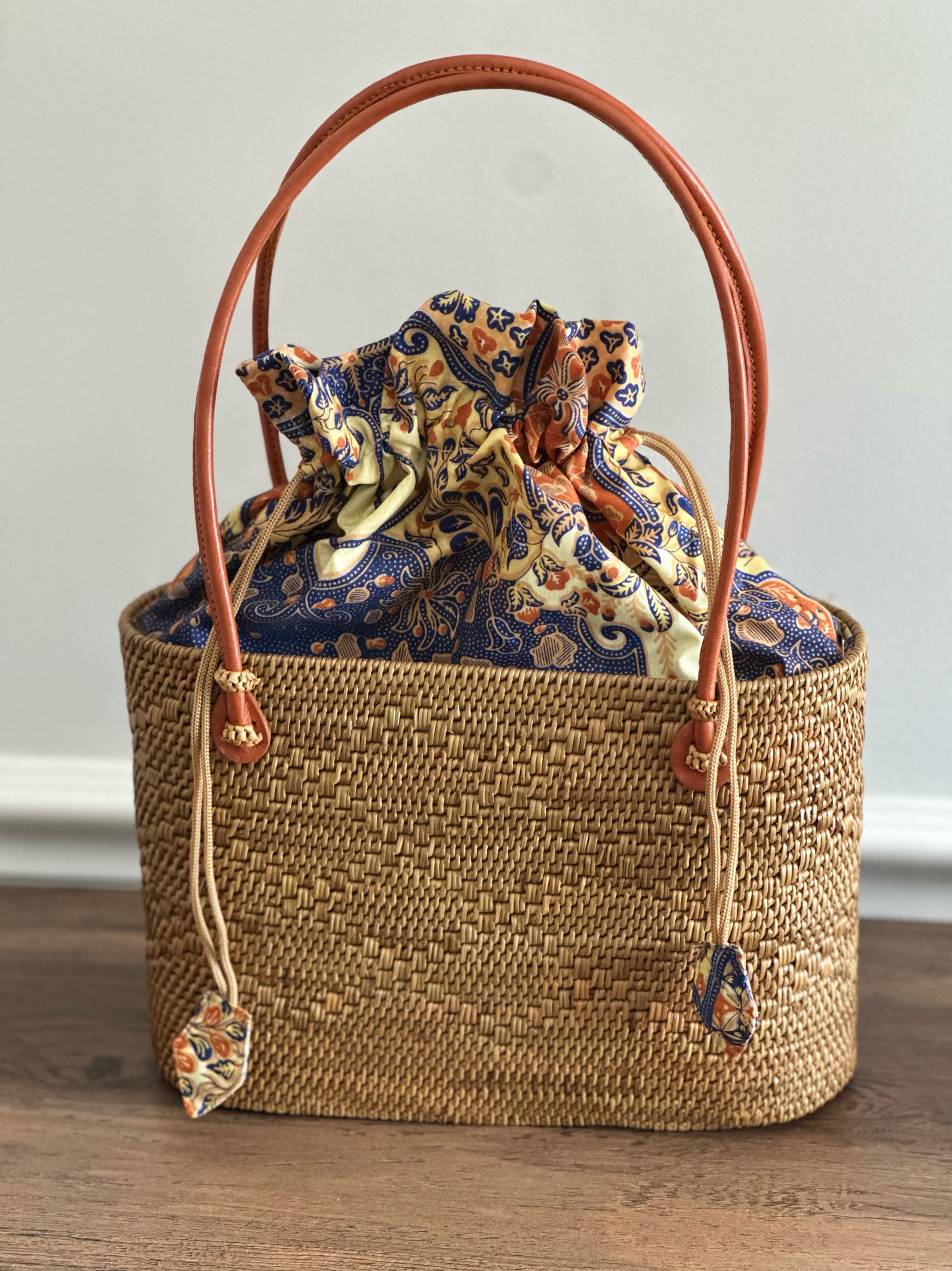 Ata Vines Tote - Small and Medium